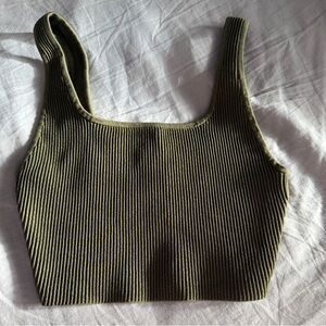 Aritzia Babaton sculpt knit cropped tank